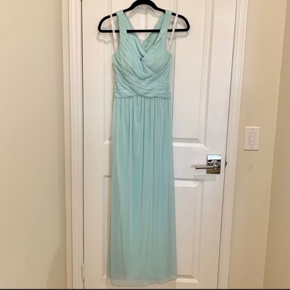 David’s bridal bridesmaid dress - Picture 1 of 2